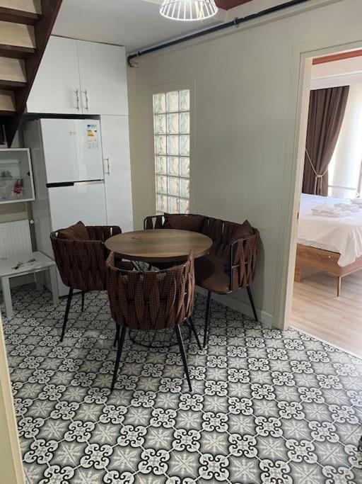 Sehir Merkezinde,Dublex Apartman 恰纳卡莱 外观 照片